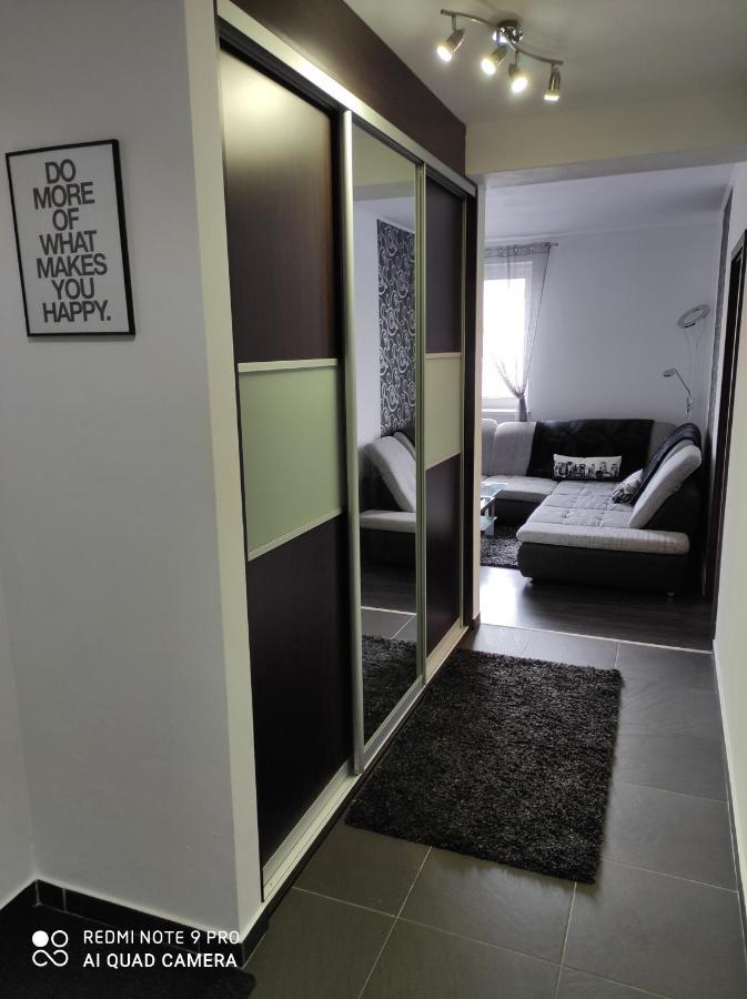 Apartman Mb Попрад Екстер'єр фото
